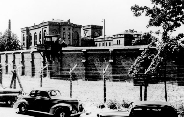 Hjalmar Schacht is released from the court, IMT, Nuremberg Germany